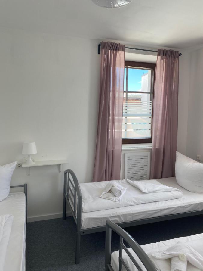 Moi Apartments Зарщед Екстериор снимка