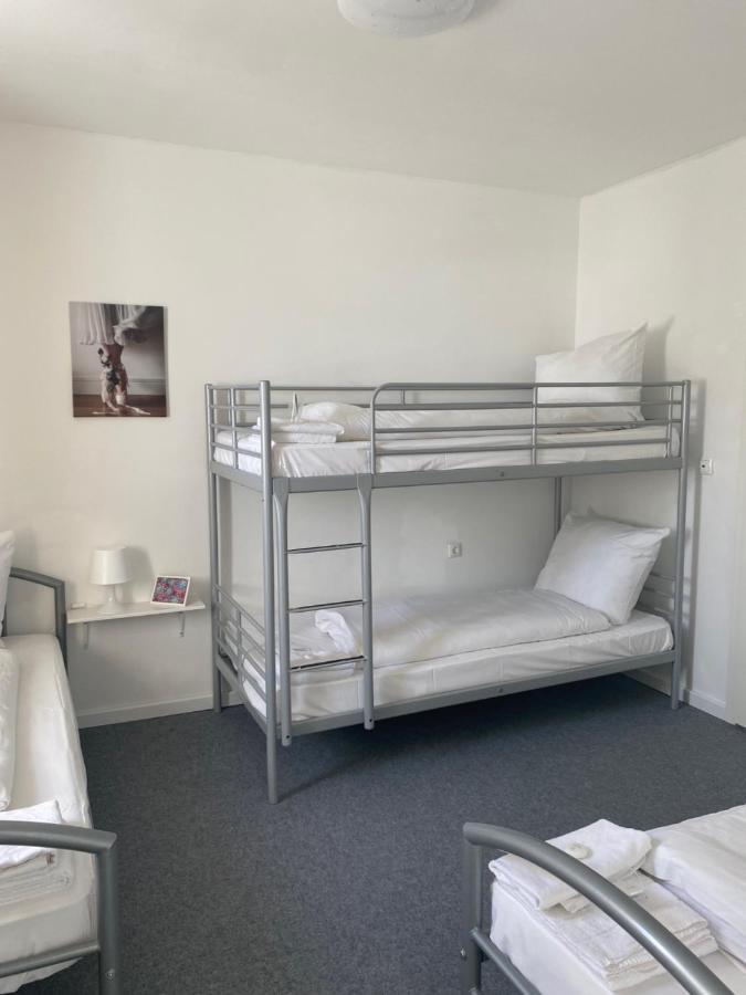 Moi Apartments Зарщед Екстериор снимка